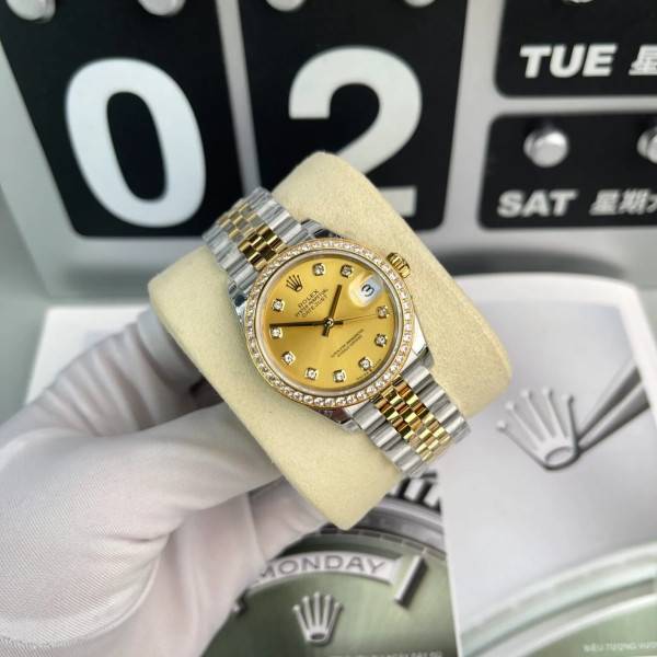 Replica Rolex Datejust Champagne Dial 116243 36 mm