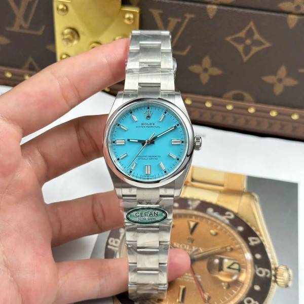 Replica Rolex Oyster Perpetual Tiffany Blue Dial 124300 41 mm
