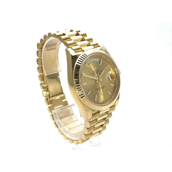 Replica Rolex Day-Date II Champagne Dial 228238 40 mm