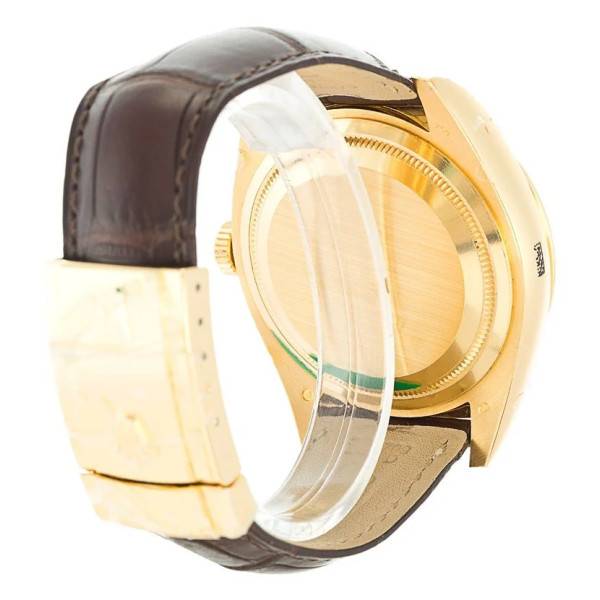 Replica Rolex Sky-Dweller Gold Dial 326138