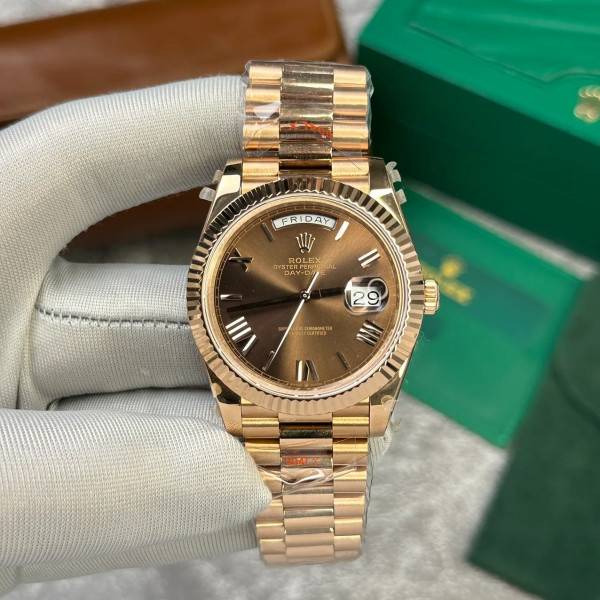 Replica Rolex Day-Date II Chocolate Dial 218235 40 mm