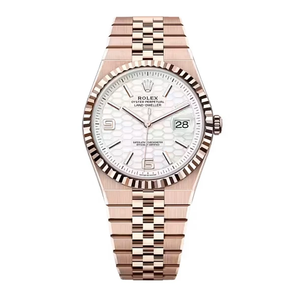 Rolex Land-Dweller 40 mm Everose gold (2025)