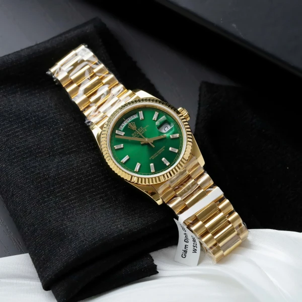 Replica Rolex Day-Date II Green Dial 128238 36 mm
