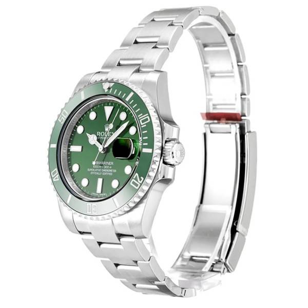 Replica Rolex Submariner Green Dial 116610LV “Hulk”